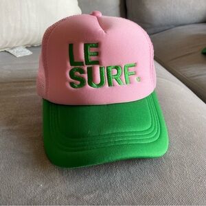 Le Surf hat-Never worn